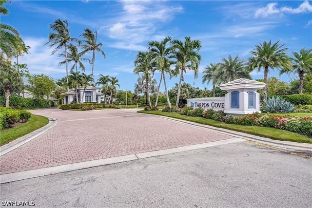 975 Tarpon Cove DR 103, Naples, FL 34110