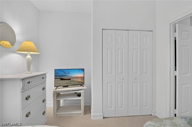 975 Tarpon Cove DR 103, Naples, FL 34110