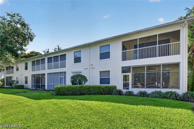 975 Tarpon Cove DR 103, Naples, FL 34110