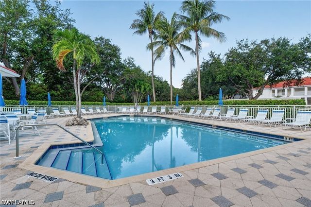 975 Tarpon Cove DR 103, Naples, FL 34110