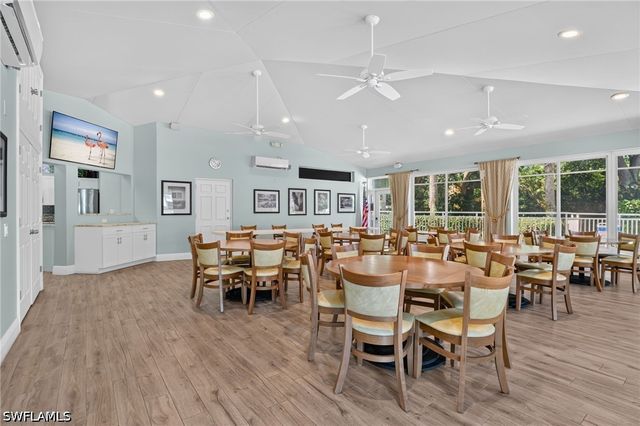 975 Tarpon Cove DR 103, Naples, FL 34110