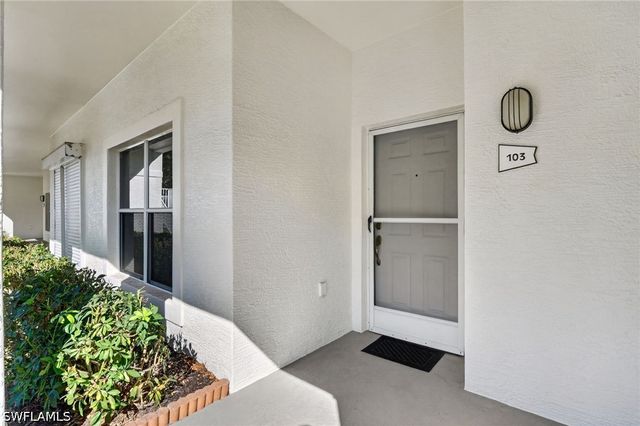 975 Tarpon Cove DR 103, Naples, FL 34110