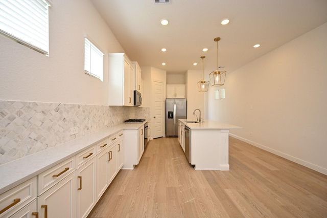 4112 Farm Hollow Street, Houston, TX 77080