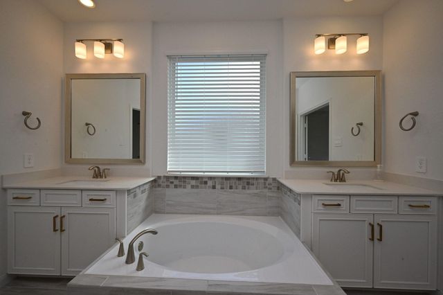 4112 Farm Hollow Street, Houston, TX 77080