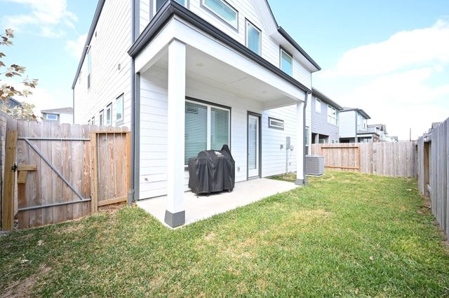 4112 Farm Hollow Street, Houston, TX 77080