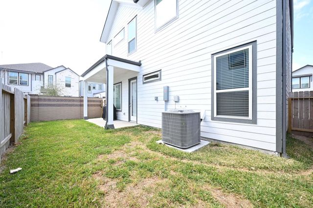 4112 Farm Hollow Street, Houston, TX 77080