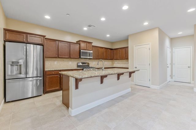 1923 W Humboldt Drive, Hanford, CA 93230