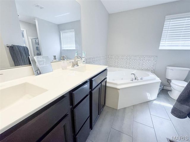 331 Logan Drive, O'fallon, IL 62269