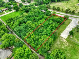 225 E Laureland Road, Dallas, TX 75241