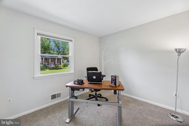 5616 ASHFIELD RD, Alexandria, VA 22315