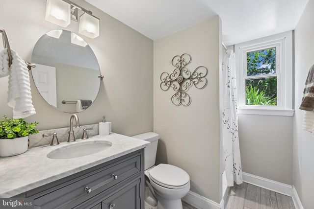 5616 ASHFIELD RD, Alexandria, VA 22315