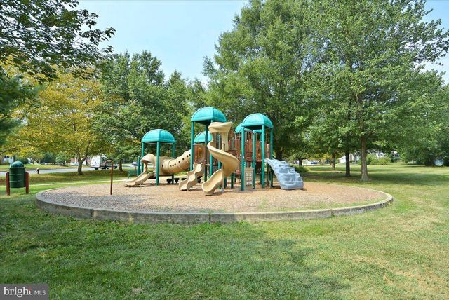 5616 ASHFIELD RD, Alexandria, VA 22315