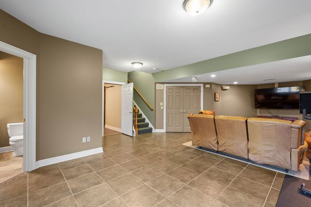 7031 Pinehurst DRIVE, Collier Twp, PA 15142
