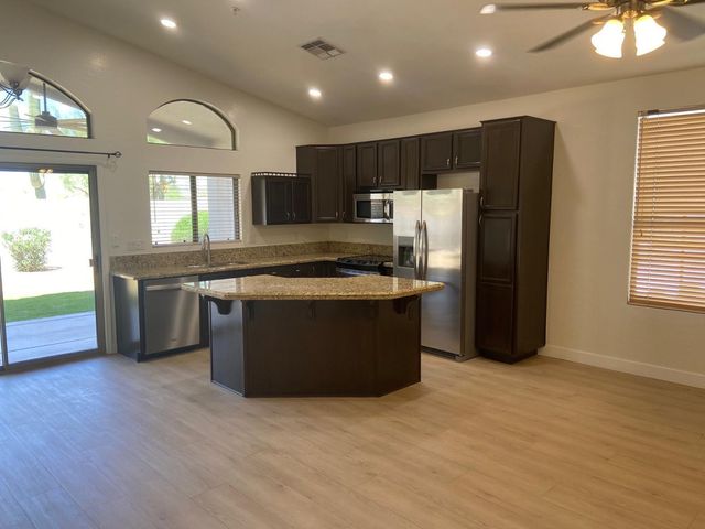 8122 E Theresa Drive, Scottsdale, AZ 85255