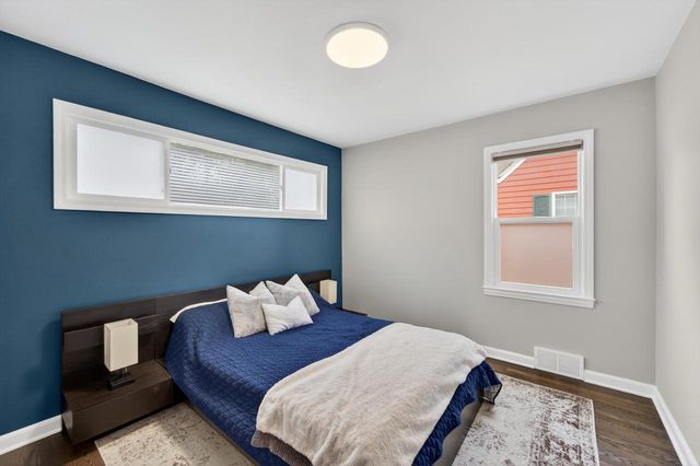 7609 20th AVENUE, Kenosha, WI 53143