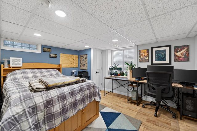 7609 20th AVENUE, Kenosha, WI 53143