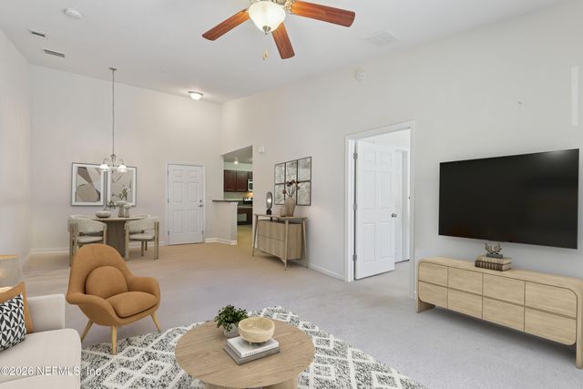 3711 KIRKPATRICK Circle 16-15, Jacksonville, FL 32210