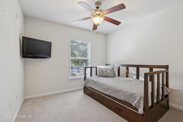 3711 KIRKPATRICK Circle 16-15, Jacksonville, FL 32210