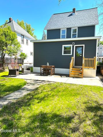 866 Thompson Street, Schenectady, NY 12306