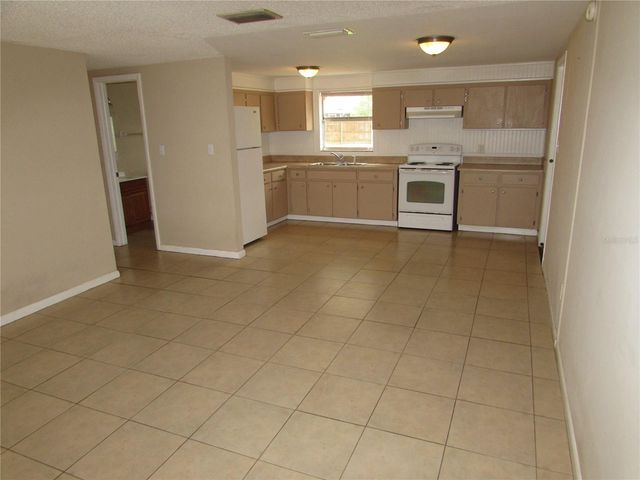 214 PAKA COURT, Brandon, FL 33510