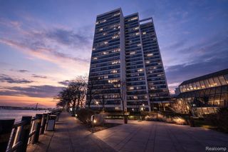 300 Riverfront Drive 10I, Detroit, MI 48226