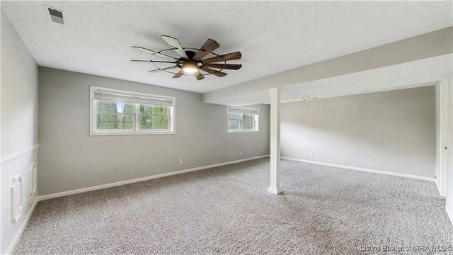 6207 Ridgefield Drive, Charlestown, IN 47111