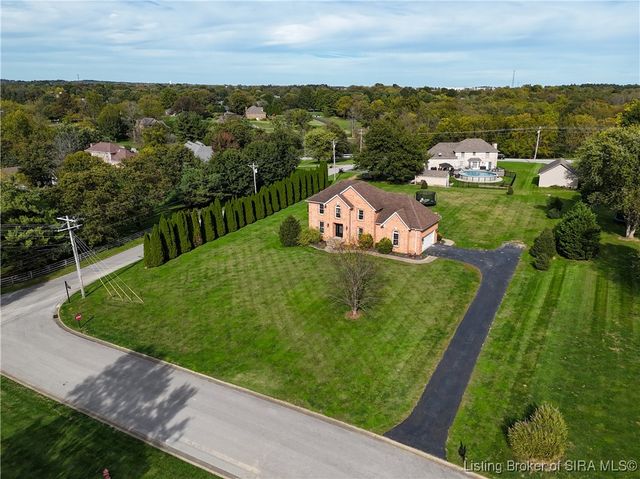 6207 Ridgefield Drive, Charlestown, IN 47111