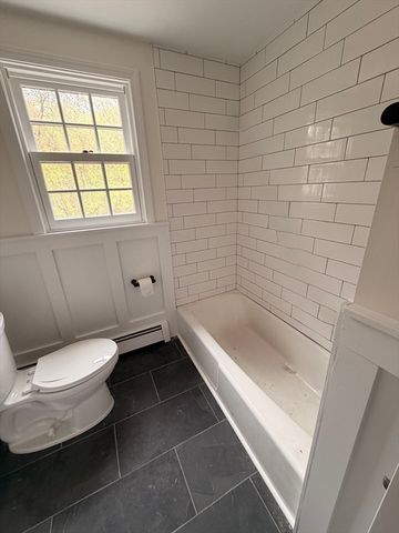 368 Hill Rd, Boxborough, MA 01719