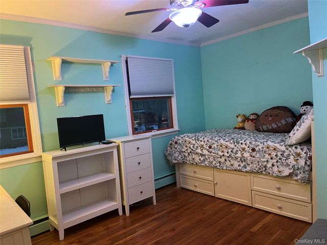 3 Decatur Lane, Lake Grove, NY 11755