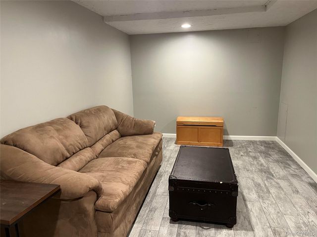 3 Decatur Lane, Lake Grove, NY 11755