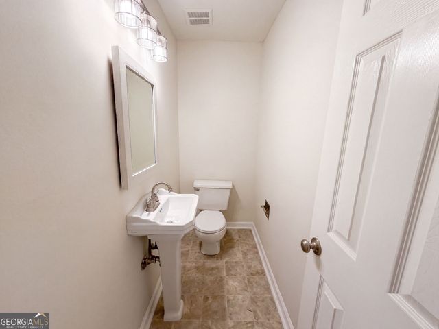 962 Doeskin Drive NW, Conyers, GA 30012