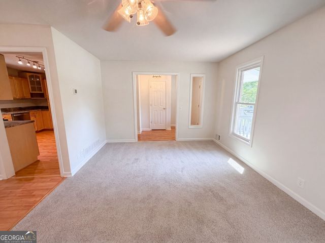 962 Doeskin Drive NW, Conyers, GA 30012