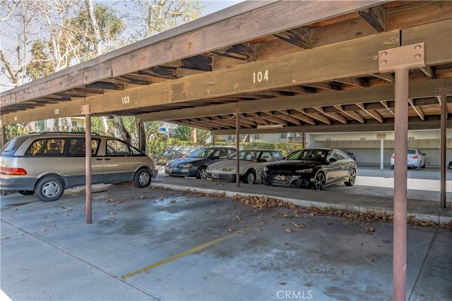 23515 Lyons 178, Valencia, CA 91355