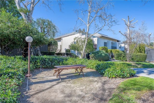 23515 Lyons 178, Valencia, CA 91355