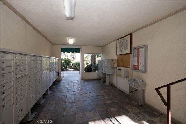 23515 Lyons 178, Valencia, CA 91355