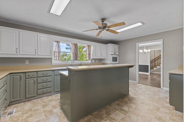 662 Georgetown Circle, Fayetteville, NC 28314