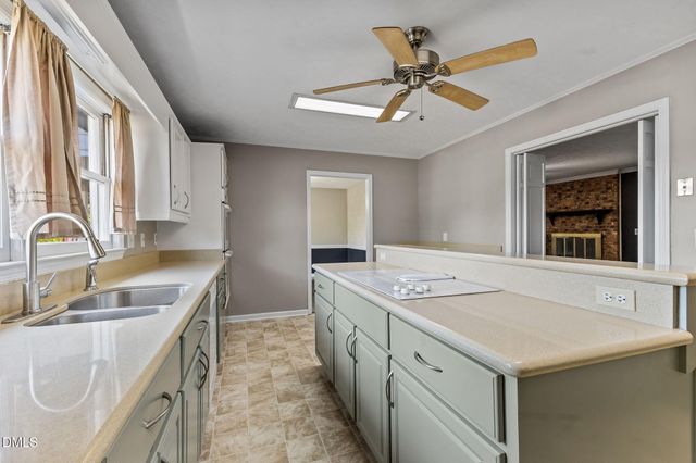 662 Georgetown Circle, Fayetteville, NC 28314