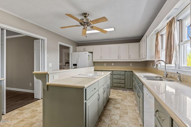 662 Georgetown Circle, Fayetteville, NC 28314