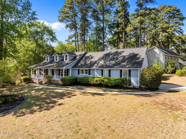 662 Georgetown Circle, Fayetteville, NC 28314