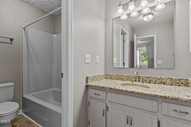 662 Georgetown Circle, Fayetteville, NC 28314