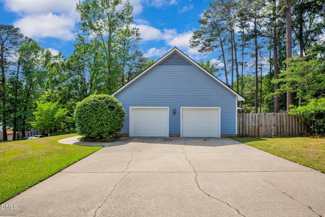 662 Georgetown Circle, Fayetteville, NC 28314