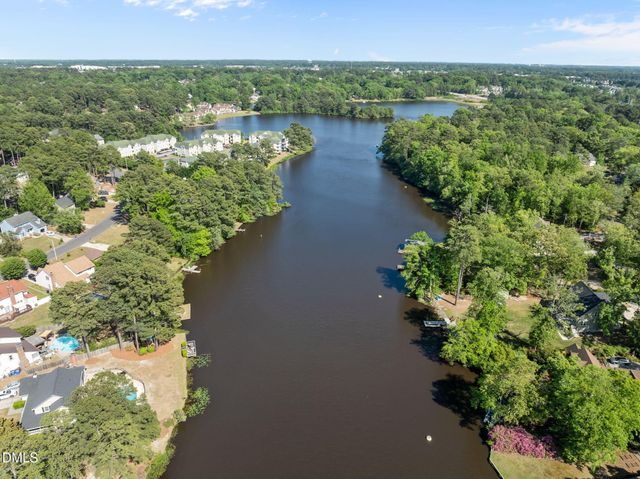 662 Georgetown Circle, Fayetteville, NC 28314