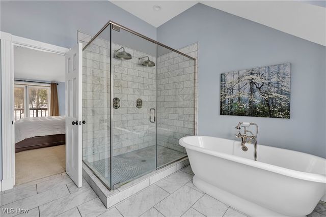 10242 Pinecrest Road, Concord, OH 44077