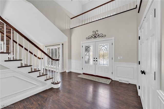 10242 Pinecrest Road, Concord, OH 44077