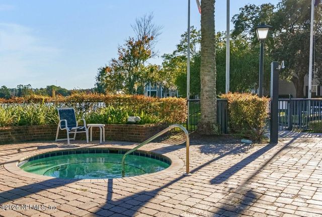 10000 GATE Parkway 824, Jacksonville, FL 32246