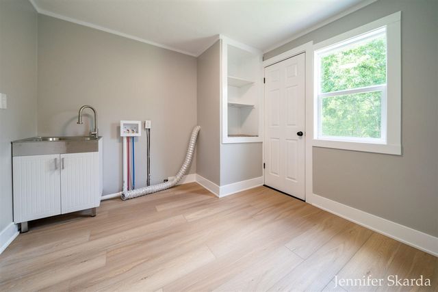 415 N State Road, Belding, MI 48809