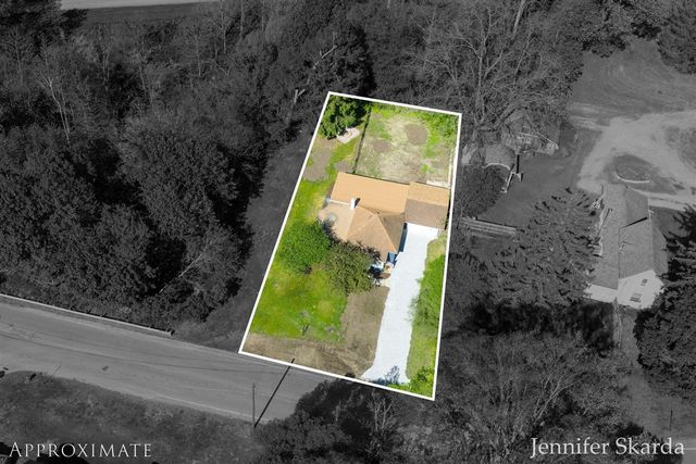 415 N State Road, Belding, MI 48809