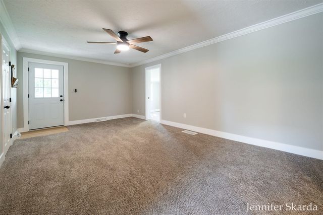 415 N State Road, Belding, MI 48809
