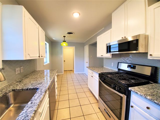 1200 Bryn Mawr Place, Denton, TX 76201