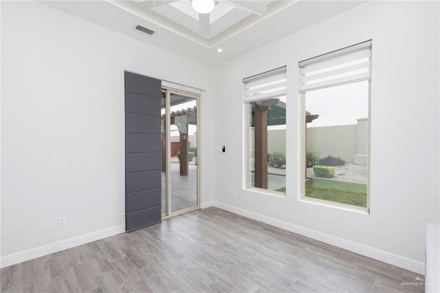 2521 S J Street, Mcallen, TX 78503